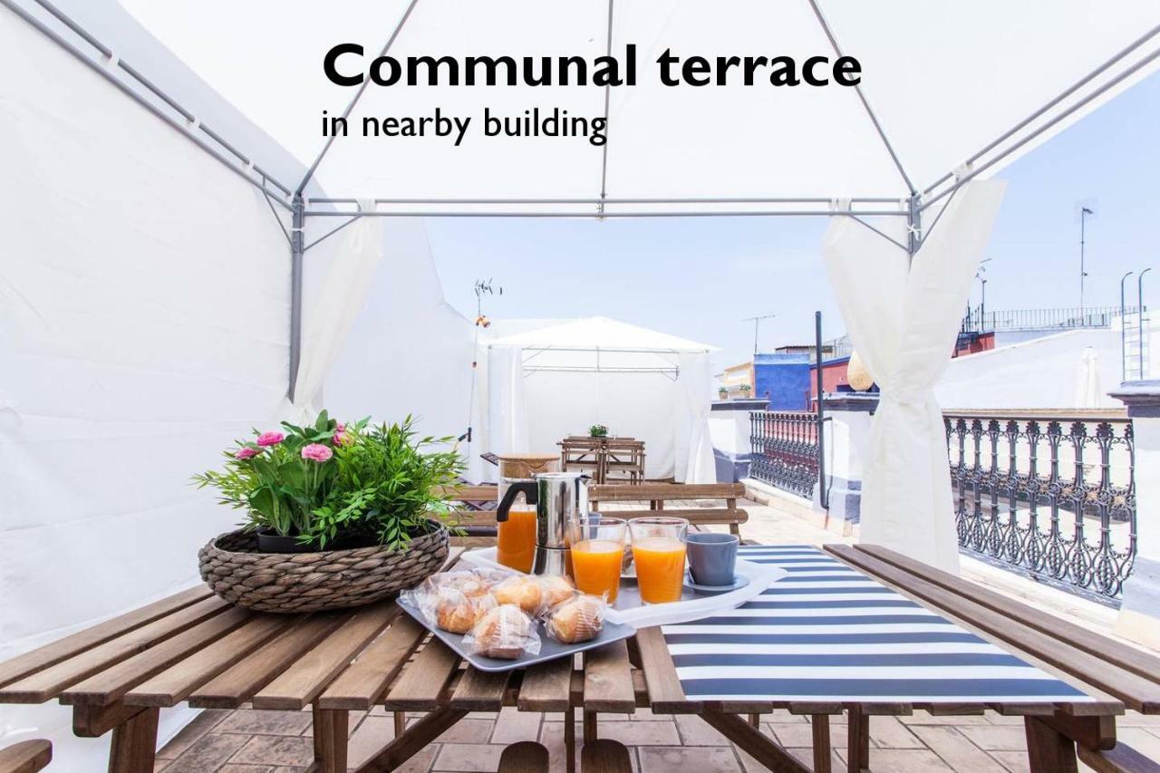 Hostly Acetres 1B-2B Center-Fibre-Conmunal Terrace-Parking Optional Sevilha Exterior foto